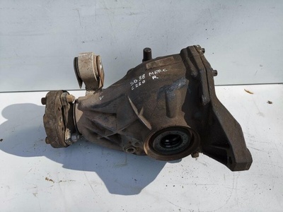 A2043500114 Редуктор Mercedes W204 2007