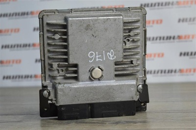 03F906070HL Блок управления двигателем SKODA Fabia 2 2012
