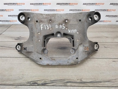 8K0399263AF Траверса КПП AUDI A5 8T 2010