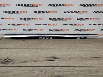 8T8853764D2ZZ Уплотнитель стекла двери AUDI A5 8T 2011 , , , 8T8853764F2ZZ