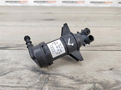 8P0955101 Форсунка омывателя фар AUDI A3 8P 2006 , 8P4955101,