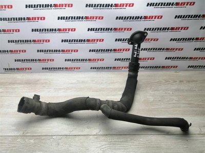 4F0121055P Патрубок охлаждающей жидкости AUDI A6 C6 2004