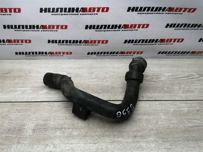 8E0121101C Патрубок системы охлаждения Audi A4 B7 2006