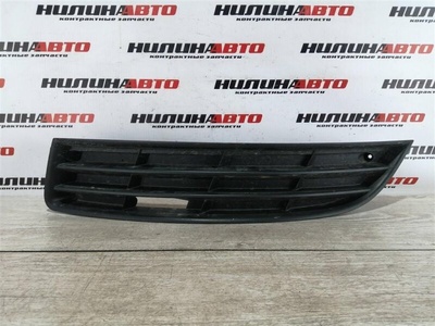 3C08536659B9 Решетка в бампер Volkswagen Passat B6 2007