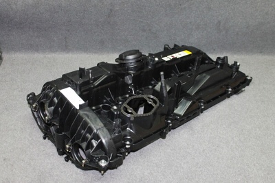 8680024 bmw g30 g32 g11 g12 g14 g05 g06 g07 4.0i b58b30c крышка клапонов -