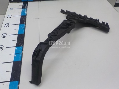 8R0807453 Направляющая заднего бампера левая VAG Q5 [8R] (2008 - 2017)