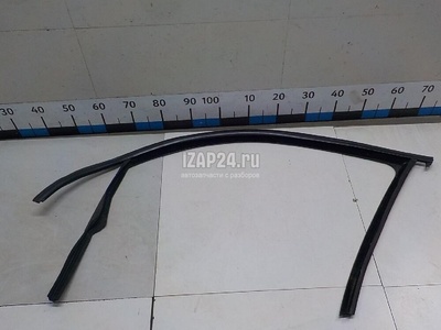 5K4837431C5AP Уплотнитель стекла двери VAG Golf VI (2009 - 2013)