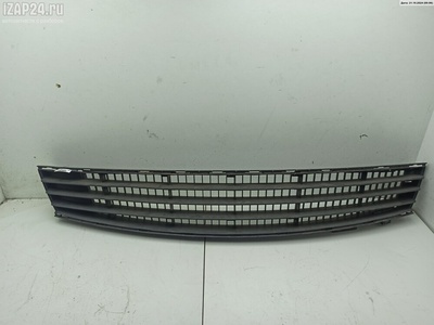 8200682294 Решетка радиатора Renault Clio III (2005-2012) 2008