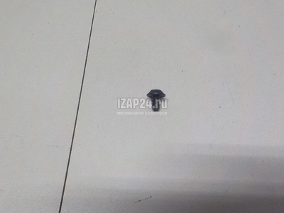 N10653801 Винт VAG Polo (Sed RUS) (2011 - 2020)