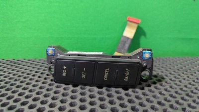 3D0959537E Кнопки руля Volkswagen Touareg 1 2004 3D0 959 537 E