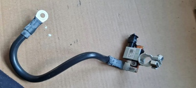 8S0915181C q5 80a клемма минусовая pinus akumulatora a4 b9 a5 8w