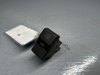 701959621 Кнопка подогрева заднего стекла Volkswagen Caravelle T4 1997
