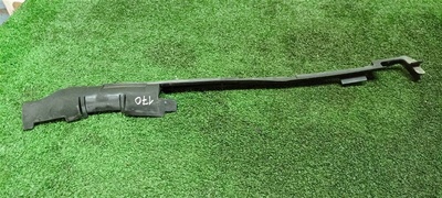 7L0121331B уплотнитель (внутри) VW Touareg 2002-2010 2006