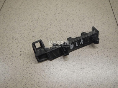 4G9807889 Направляющая заднего бампера левая VAG A6 [C7,4G] (2011 - 2018)
