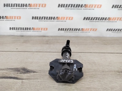 8U0955102B Форсунка омывателя фар AUDI Q3 2013 , , 8U0955102A