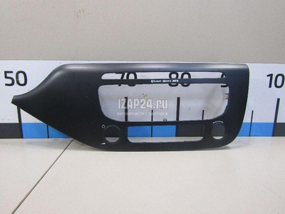 84740A2040WK Рамка магнитолы Hyundai-Kia Ceed (2012 - 2018)