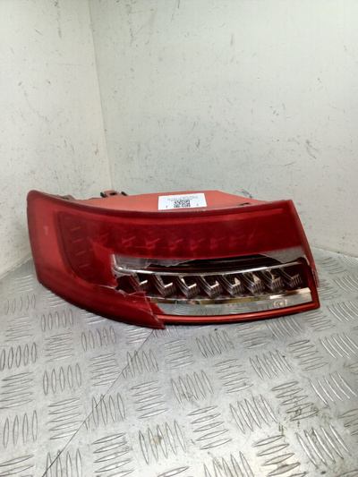 4F5945095J фонарь задний левый Audi A6 4F/C6 2010