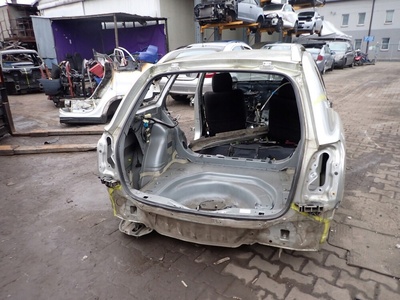 01 toyota avensis ii t25 универсал полоса заднего четверть ванна 1co