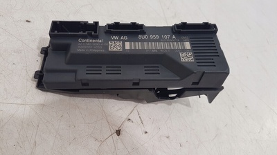 8U0959107A audi q3 8u блок блок управления крышки багажника багажника