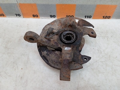 D20533020 Кулак поворотный Mazda Demio 1, SM 1999