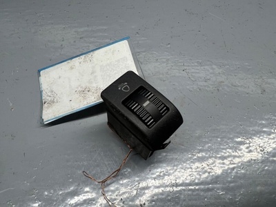 1L0941333 Кнопка корректора фар Seat Toledo 1 1997