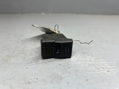 701959621 Кнопка подогрева заднего стекла Volkswagen Multivan T4 1992