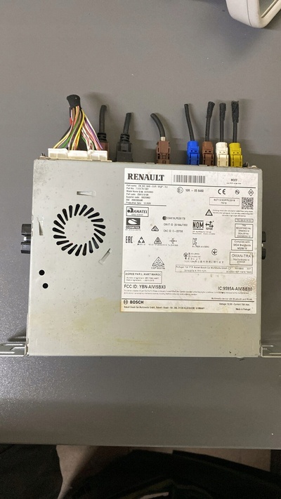 283C30559R навигация считыватель renault arkana , 259153695r состояние как