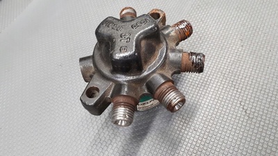 R9144Z070A rozdzielacz paliwa Ford Focus MK2 K