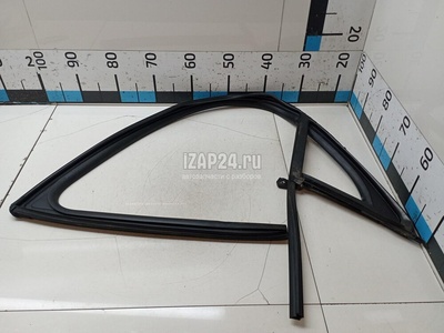 82541L2000 Уплотнитель стекла двери Hyundai-Kia K5 2020