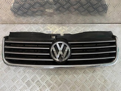 3B0853651L Решетка радиатора Volkswagen Passat B5+ рестайлинг 2000-2005 2004