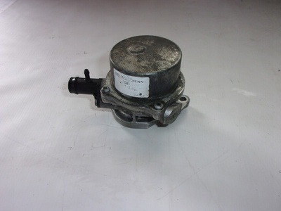 8200577807 POMPA VACUM MEGANE II 1.5DCI