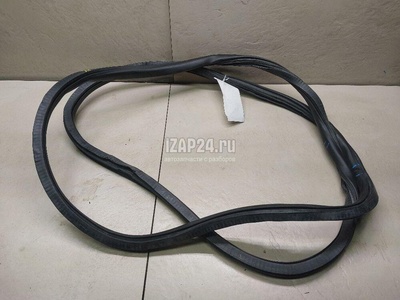 4B0831721N Уплотнитель (внутри) VAG A6 [C5] (1997 - 2004)