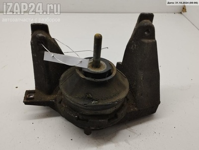 4A0199352 Подушка крепления двигателя Audi 100 C4 (1991-1994) 1992