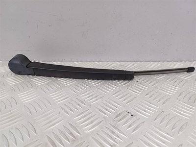 3G9955707 Щеткодержатель задний Volkswagen Passat B8 2017