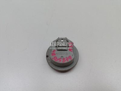 261572Y000 Крышка фары противотуманной Nissan Maxima (A33) (2000 - 2005)