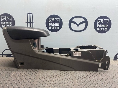 1670613 Консоль (Подлокотник) Ford Focus/2 2004-2011 , 8M51R045M62AC32N4