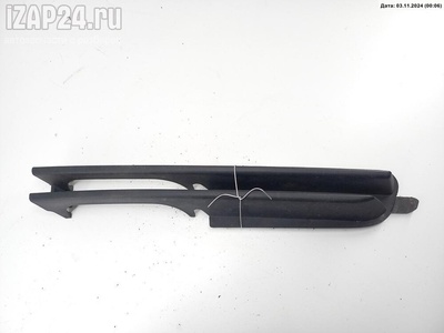 8209925 Решетка (заглушка) в бампер Перед. BMW 3 E46 (1998-2006) 1999