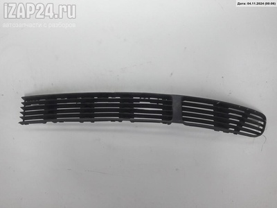 3b0853677b Решетка (заглушка) в бампер Перед. L Volkswagen Passat B5 1999