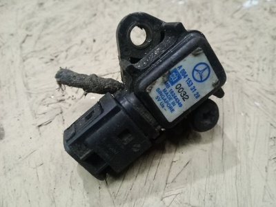 A0041533128 Датчик абсолютного давления Mercedes Vito W638 2002