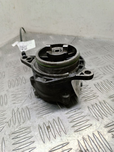2249939 насос вакуумный Land Rover Range Rover 2 2000 ,256T,256D,M51D25,M51D25TD,M51D25TDS