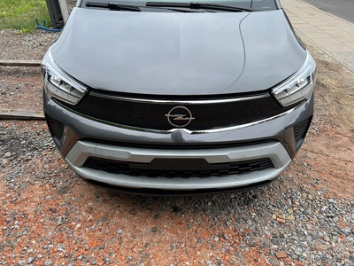 9816990680 opel crossland x 1.2 thp в сборе передняя бампер фара капот крыло z40r