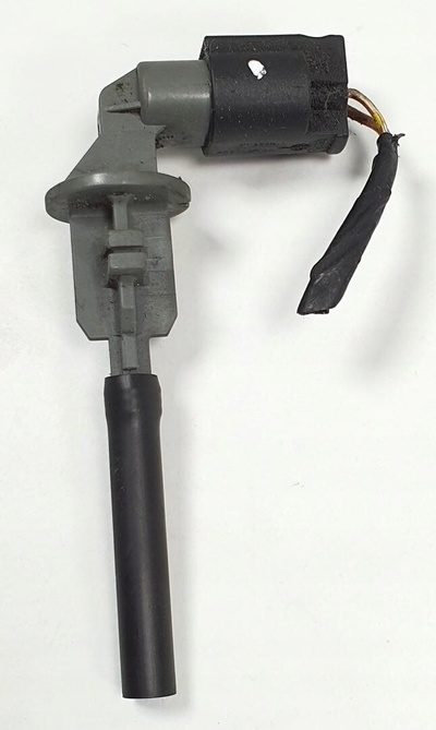 7524812 CZUJNIK POZIOMU PŁYNU CHŁODNICZEGO BMW X6 E71