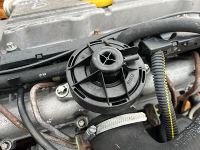 Клапан EGR Opel Zafira A 2003