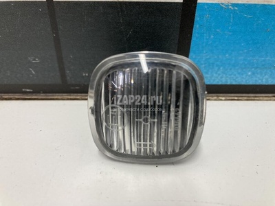 1U0949127C Повторитель на крыло белый VAG Rapid (2013 - 2020)