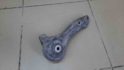 33326784316 Тяга реактивная правая BMW E92 E93 2004-2010