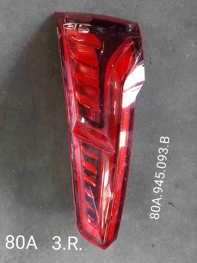 80A945094B Фонарь задний правый Audi Q5 II (2016—2020) 2018
