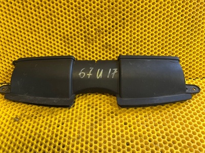 13717541738 воздухозаборник BMW 3-series E90 2008