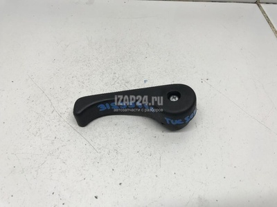 811812B000TRY Ручка открывания капота Hyundai-Kia Elantra (2016 - 2020)