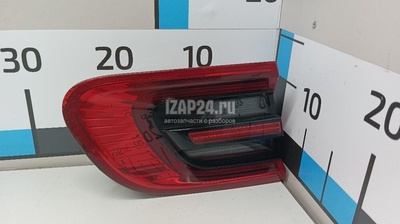 95B945093F Фонарь задний внутренний левый VAG Macan 2013