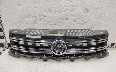 5N0853653F Решетка радиатора Volkswagen Tiguan 1 Restail
